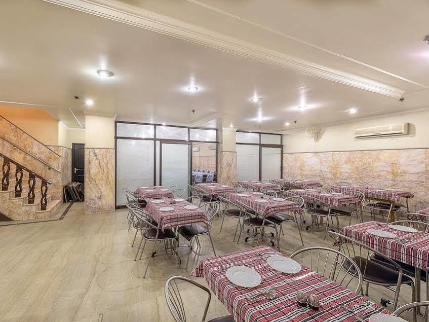 Treebo Trend Singh Sons Karol Bagh Hotel นิวเดลี ภายนอก รูปภาพ